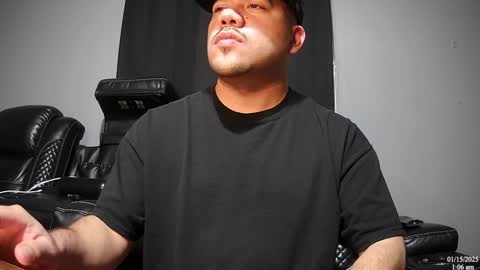 Snapshot of latinstud7 chatting on January 15, 2025, 7:05 am Nico online show from January 15, 2025, 7:05 am