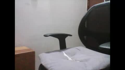 Latin Flow online show from January 15, 2026, 7:02 am