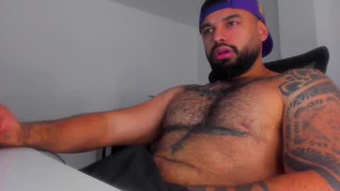 philip online show from February 5, 2025, 11:44 am