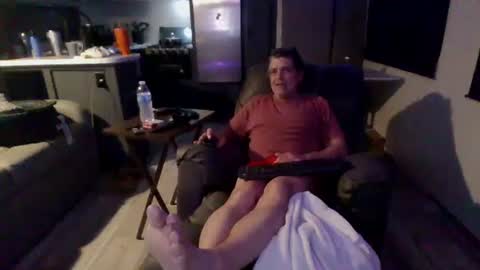 latniter online show from March 6, 2025, 7:03 am