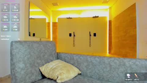 LEANDRO online show from January 28, 2025, 3:04 pm