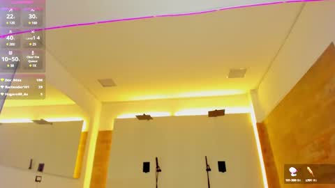 LEANDRO online show from February 8, 2025, 2:38 pm