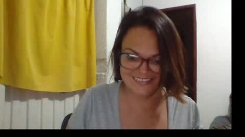 Snapshot of lau16310 chatting on May 24, 2026, 1:32 am Laura online show from May 24, 2026, 1:32 am