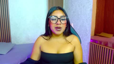 laulin_tay online show from February 24, 2026, 3:37 am