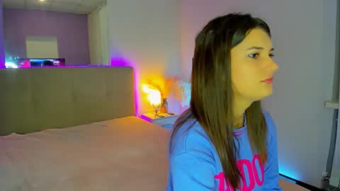 Laura online show from October 13, 2025, 5:18 am