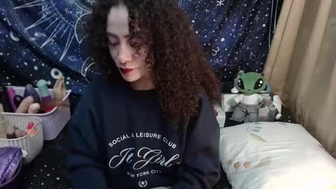  Wen  online show from February 11, 2025, 11:33 pm