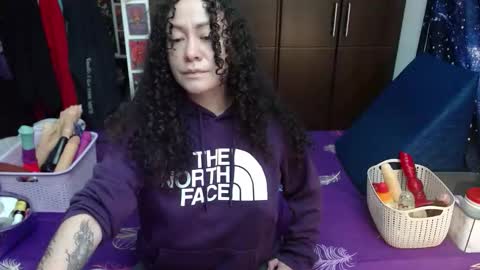  Wen  online show from October 16, 2025, 5:36 pm