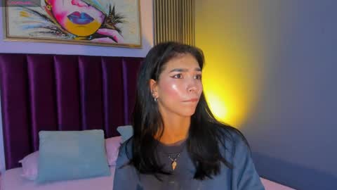 Laura online show from April 8, 2026, 12:38 pm