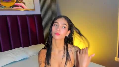 Laura online show from May 12, 2026, 11:51 am