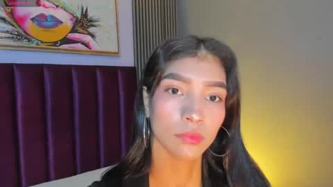 Laura online show from May 26, 2026, 12:01 pm