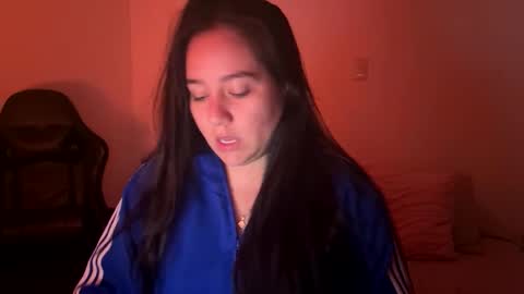 Snapshot of laura_d23 chatting on February 15, 2026, 11:56 pm laura online show from February 15, 2026, 11:56 pm