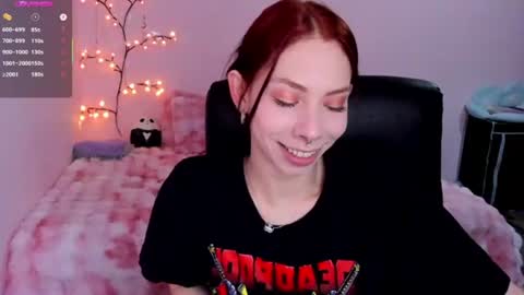 Snapshot of laura_olssen chatting on June 14, 2026, 2:08 pm Kate online show from June 14, 2026, 2:08 pm