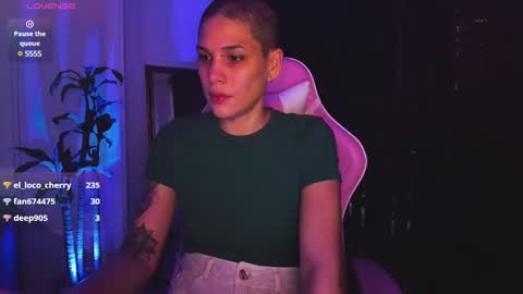 Laura Rose online show from December 22, 2024, 11:20 pm