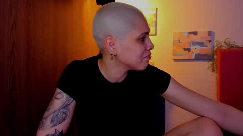 Laura Rose online show from March 19, 2026, 7:23 am