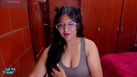 Snapshot of laura_smith0 chatting on September 23, 2025, 2:53 pm Laura  independent model Next show Monday 2th December online show from September 23, 2025, 2:53 pm