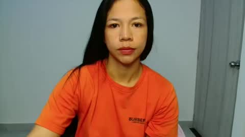 Snapshot of lauracb_ chatting on January 10, 2026, 10:39 am lauracb online show from January 10, 2026, 10:39 am