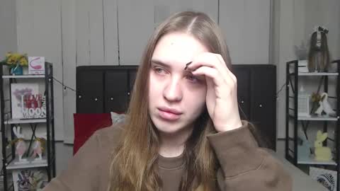 LauraHlot online show from November 22, 2025, 6:51 pm