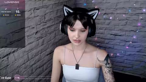 Eva online show from January 23, 2025, 5:52 pm