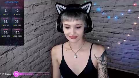 Eva online show from September 18, 2025, 3:36 pm