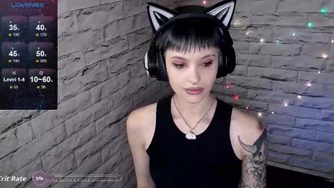 Eva online show from September 21, 2025, 1:35 pm