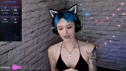 Eva online show from October 26, 2025, 12:11 pm