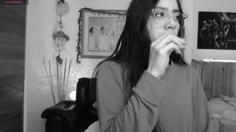 Lauren online show from January 8, 2025, 1:53 am