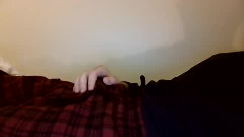 Snapshot of laurence00702 chatting on November 2, 2025, 12:57 am laurence00702 online show from November 2, 2025, 12:57 am