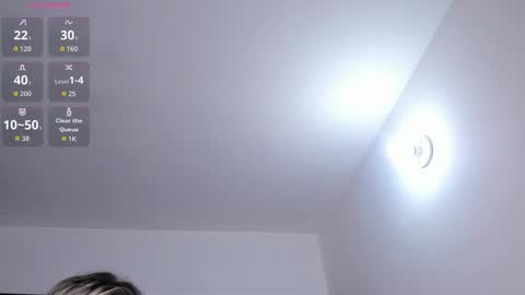 Snapshot of laurenclark1 chatting on February 24, 2026, 10:02 am laurenclark1 online show from February 24, 2026, 10:02 am