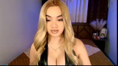 sexy lauren online show from June 30, 2026, 9:38 pm