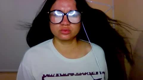 onlyfan laureng7 - 7 laureng2 online show from October 13, 2025, 10:59 am