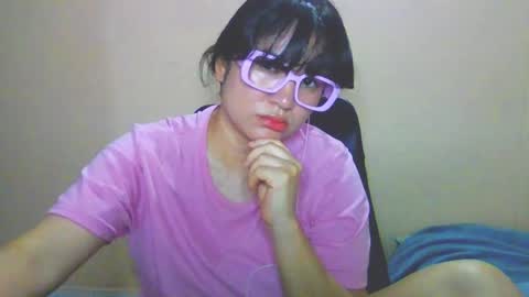 Snapshot of laurengirls1 chatting on January 18, 2026, 6:44 pm onlyfan laureng7 - 7 laureng2 online show from January 18, 2026, 6:44 pm