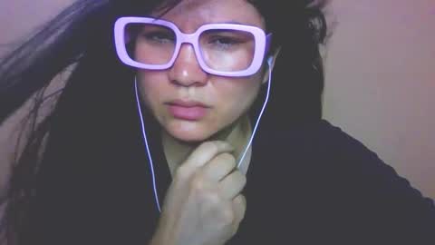 Snapshot of laurengirls1 chatting on February 27, 2026, 2:22 am onlyfan laureng7 - 7 laureng2 online show from February 27, 2026, 2:22 am