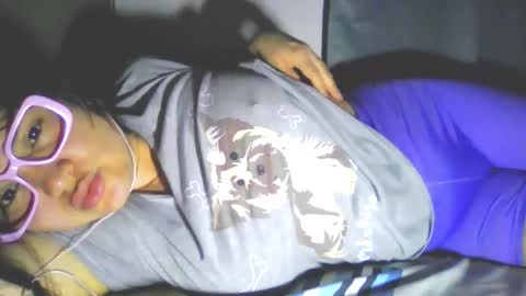 Snapshot of laurengirls1 chatting on March 10, 2026, 3:55 am onlyfan laureng7 - 7 laureng2 online show from March 10, 2026, 3:55 am