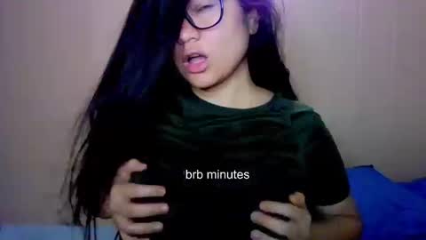 Snapshot of laurengirls1 chatting on March 13, 2026, 4:02 pm onlyfan laureng7 - 7 laureng2 online show from March 13, 2026, 4:02 pm