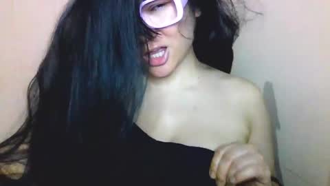 Snapshot of laurengirls1 chatting on April 30, 2026, 11:49 am onlyfan laureng7 - 7 laureng2 online show from April 30, 2026, 11:49 am