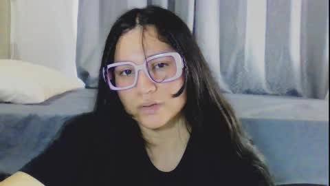 Snapshot of laurengirls1 chatting on May 13, 2026, 4:26 pm onlyfan laureng7 - 7 laureng2 online show from May 13, 2026, 4:26 pm
