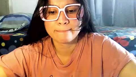 Snapshot of laurengirls1 chatting on May 26, 2026, 4:36 pm onlyfan laureng7 - 7 laureng2 online show from May 26, 2026, 4:36 pm