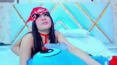 Snapshot of laurenhu chatting on March 5, 2025, 6:23 am Lauren Hu online show from March 5, 2025, 6:23 am