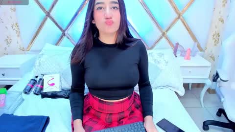 Snapshot of laurenhu chatting on March 11, 2025, 3:59 am Lauren Hu online show from March 11, 2025, 3:59 am