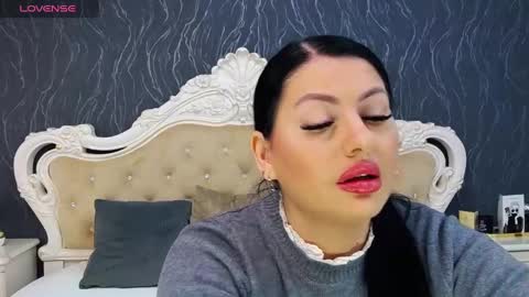 Snapshot of laurenjenssen chatting on February 6, 2025, 8:39 am Laura online show from February 6, 2025, 8:39 am