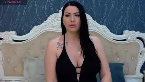 Snapshot of laurenjenssen chatting on February 16, 2025, 11:27 am Laura online show from February 16, 2025, 11:27 am