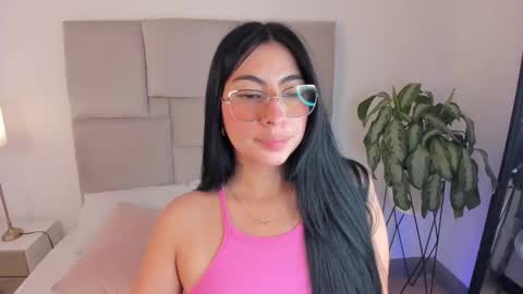 Snapshot of laurenn_smitth chatting on September 23, 2025, 1:03 pm laurenn_smitth online show from September 23, 2025, 1:03 pm