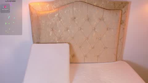 Snapshot of laurenn_smitth chatting on April 6, 2026, 12:50 pm laurenn_smitth online show from April 6, 2026, 12:50 pm