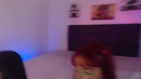 Lauren and Cristopher online show from February 4, 2025, 4:37 am