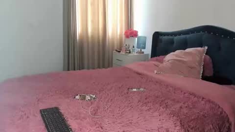 Snapshot of laurent_jones chatting on September 11, 2025, 1:55 pm daniela angel online show from September 11, 2025, 1:55 pm