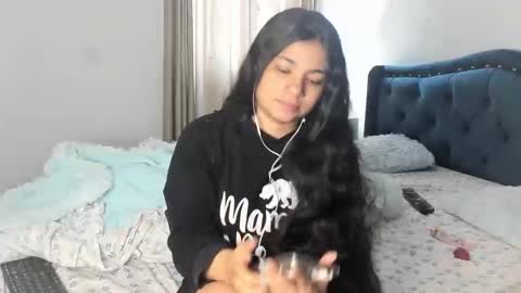daniela angel     online show from May 16, 2026, 12:59 pm