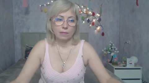 Lauren online show from April 6, 2026, 5:41 am