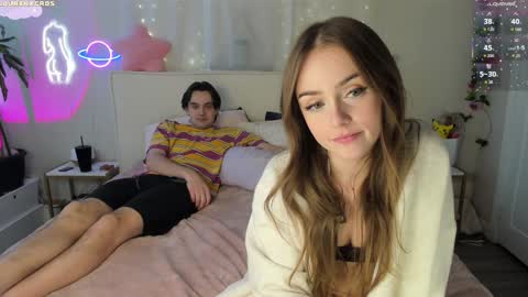 Lauren online show from January 6, 2026, 7:39 pm