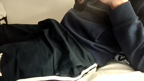 laveudos online show from January 19, 2025, 3:53 pm