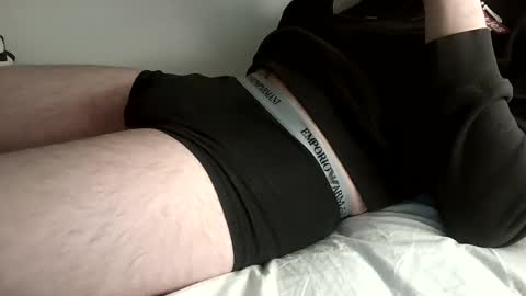 laveudos online show from March 11, 2025, 10:20 pm